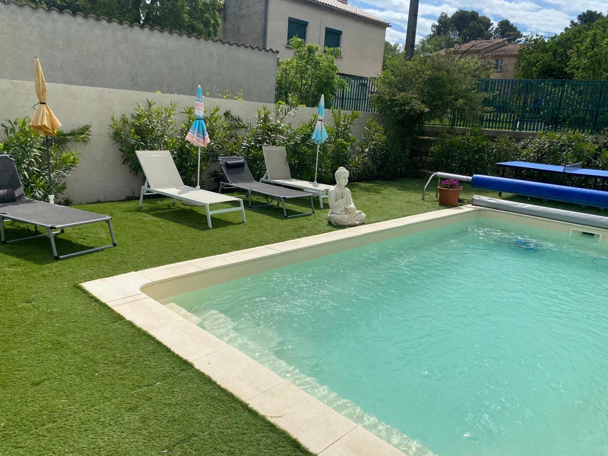 Вилла Gite Climatise Avec Piscine Sur Les Hauteurs De Боллен Экстерьер фото